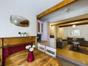 kitchen and dining - click for photo gallery